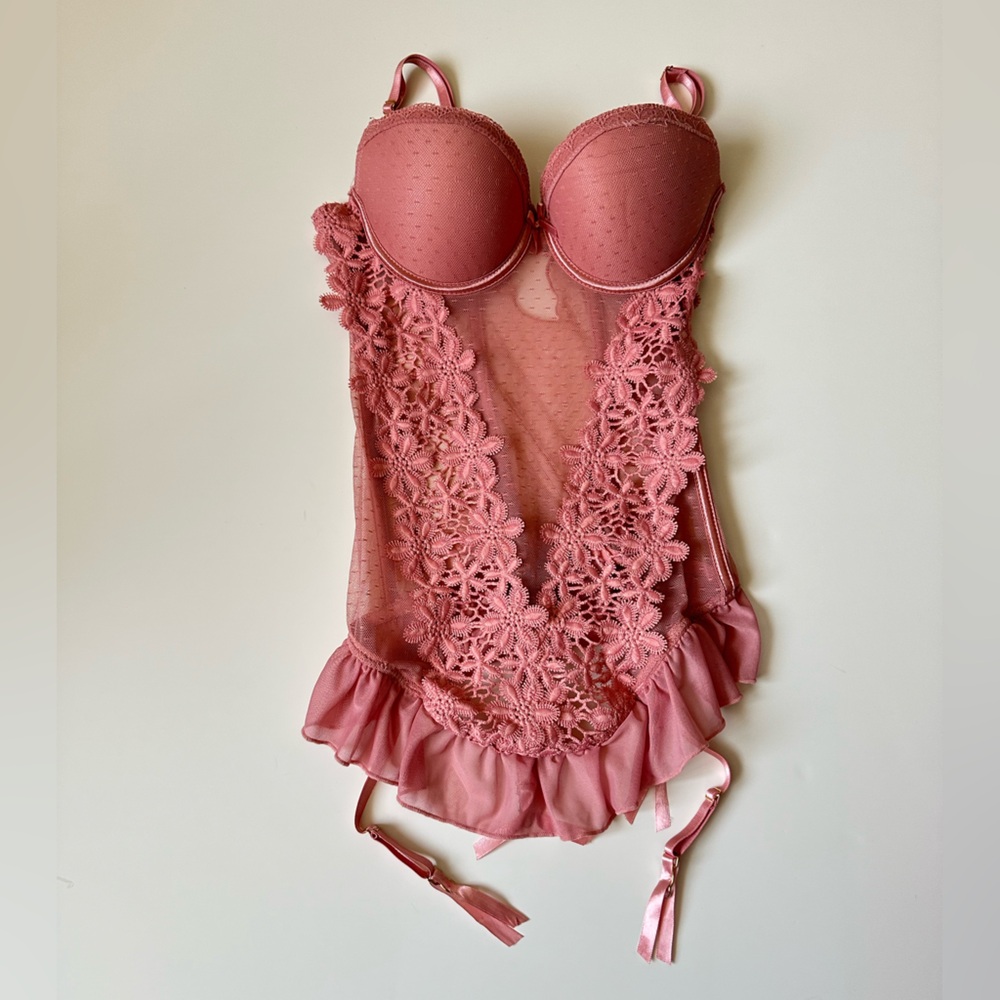 Beautiful Lace Crochet Underwire Basque Lingerie |Unbranded| dusty Rose ~ L
